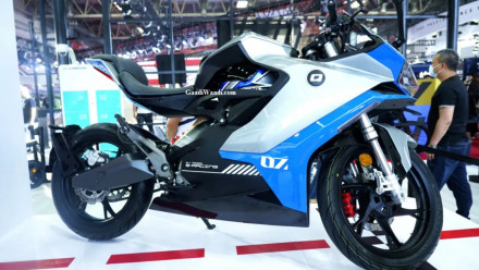 QJ Motor QJ7000D Concept – Ηλεκτρική και επισήμως Benelli