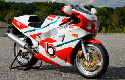 Bimota YB8 του 1992 με 0 χιλιόμετρα σε δημοπρασία!