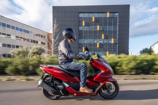 Ταξινομήσεις 3μηνου 2022 - TOP-30 Scooter