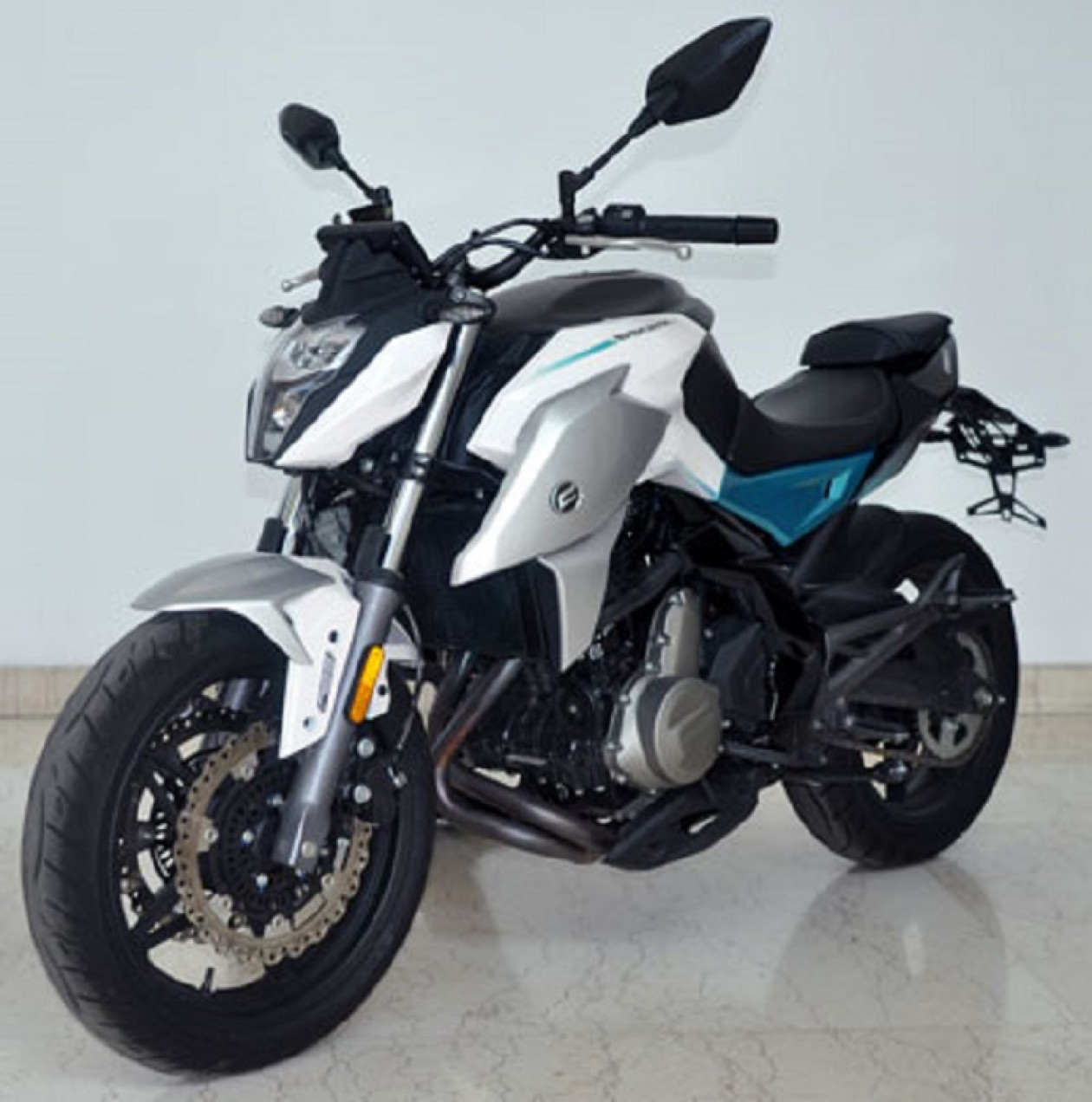 CFMoto – Αυτά είναι τα ανανεωμένα 650ΝΚ  &amp;  400ΝΚ  – Διαρροή φωτογραφιών