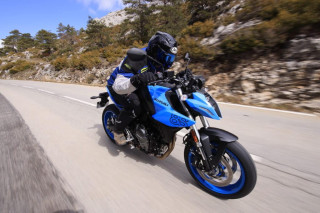 Test – Suzuki GSX-8S 2023: Αποστολή στην Γαλλία