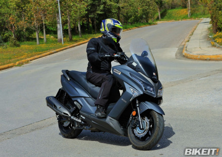 Test - KYMCO X-Town 300i ABS E5 2022