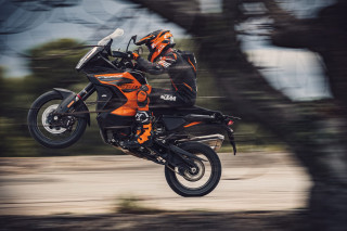 Τεχνική Παρουσίαση KTM - Η νέα γενιά ημί-ενεργητικών αναρτήσεων WP APEX