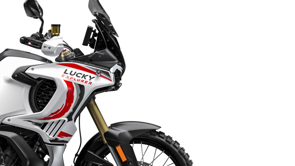 MV Agusta Enduro Veloce – Βαφτίσια ξανά για το Lucky Explorer