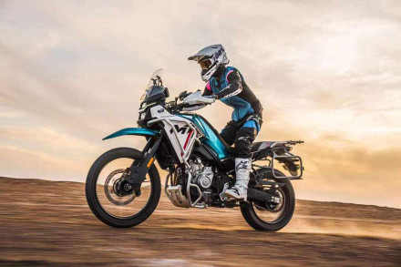 CFMOTO 450MT 2024 – Είναι αυτή η νέα μεσαία Adventure της μάρκας;