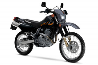 Suzuki DR650S 2023 – Κι όμως στις ΗΠΑ υπάρχει ακόμη!