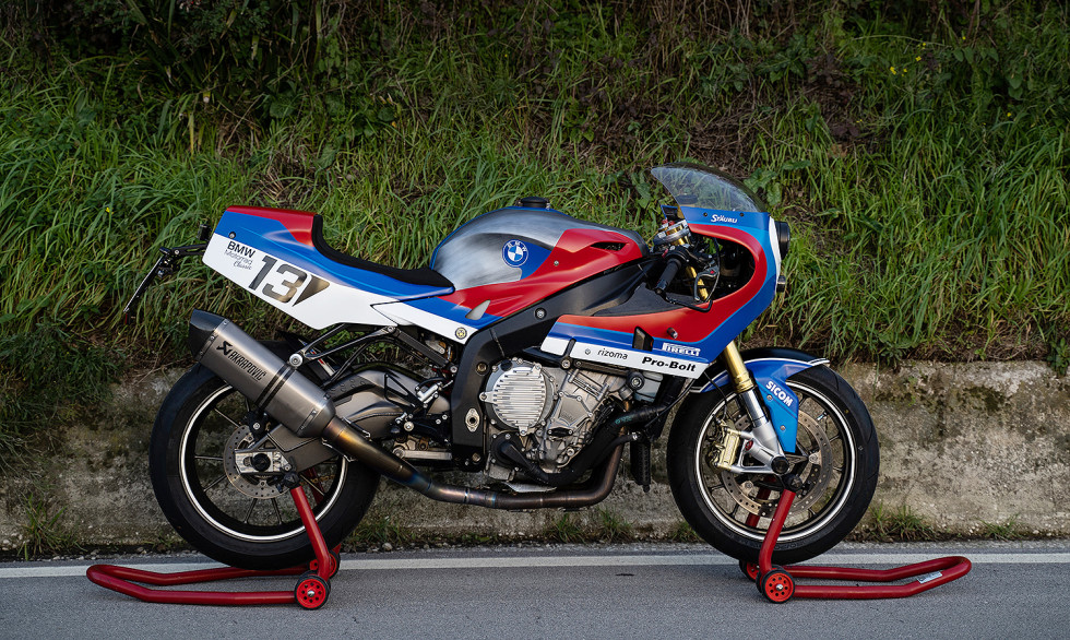 BMW S1000RR Nurburg – Με το βλέμμα στο παρελθόν