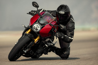 Triumph Speed Triple 1200 RR 2022 - Το επίσημο action video