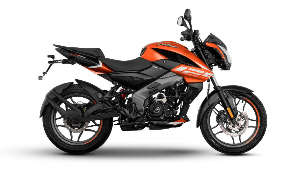 BAJAJ Pulsar NS125: Ιδανική για «πρώτη» στην καλύτερη τιμή