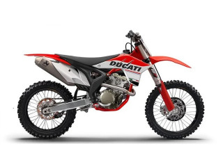 Φήμες φέρνουν Ducati και Triumph κοντά στο MXGP