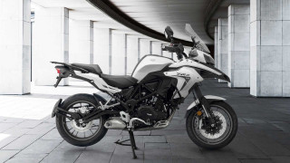 Benelli TRK 502 – Σπάει τα κοντέρ στην αγορά της Ιταλίας