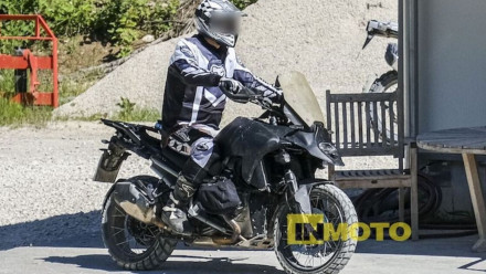 BMW R 1300 GS 2022 - Οι πρώτες spy pics