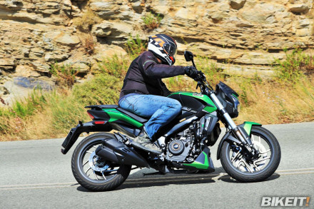 Test - Bajaj Dominar 400 (2021)